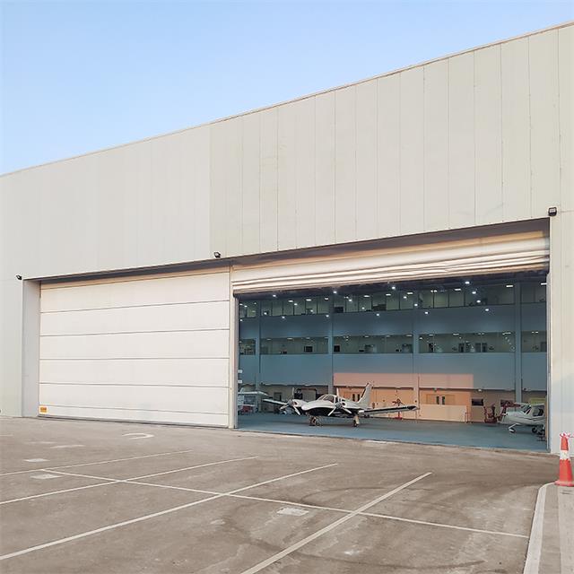 Vertical Lifting Hangar Doors