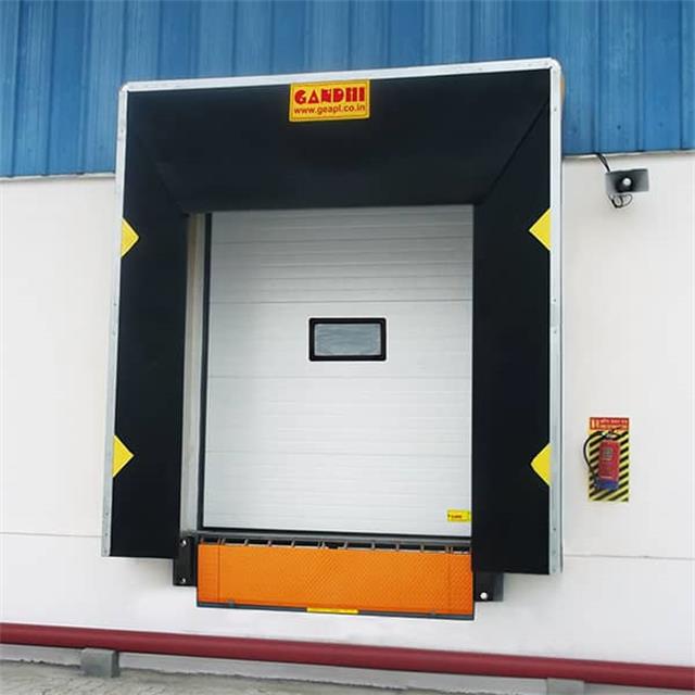 Retractable Dock Shelter at Warehouse